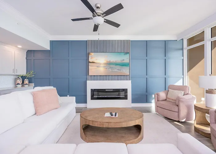 Phoenix Gulf Towers 306 Apartment