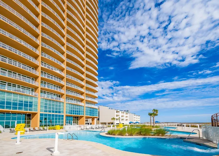 Phoenix Gulf Towers 306 Apartment *